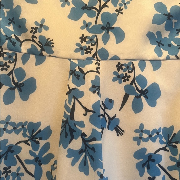 Sail to Sable STS Women’s Blouse | Blue Floral Print | Size M - Picture 4 of 8